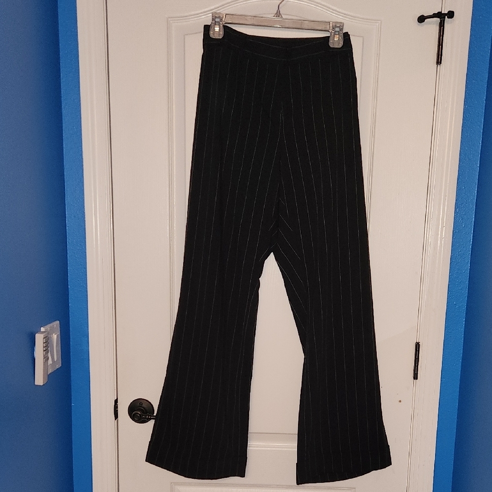 Lane Bryant Women's Black Pinstripe Wide-Leg Pant